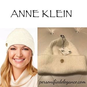 Anne Klein Fisherman Ribbed Cuffed Quartz Ivory Hat O/S
